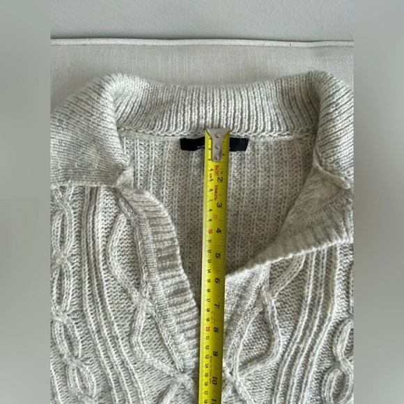 WHITE House Black Market Oversized Polo Sweater with Fringe Size XS - Picture 11 of 16